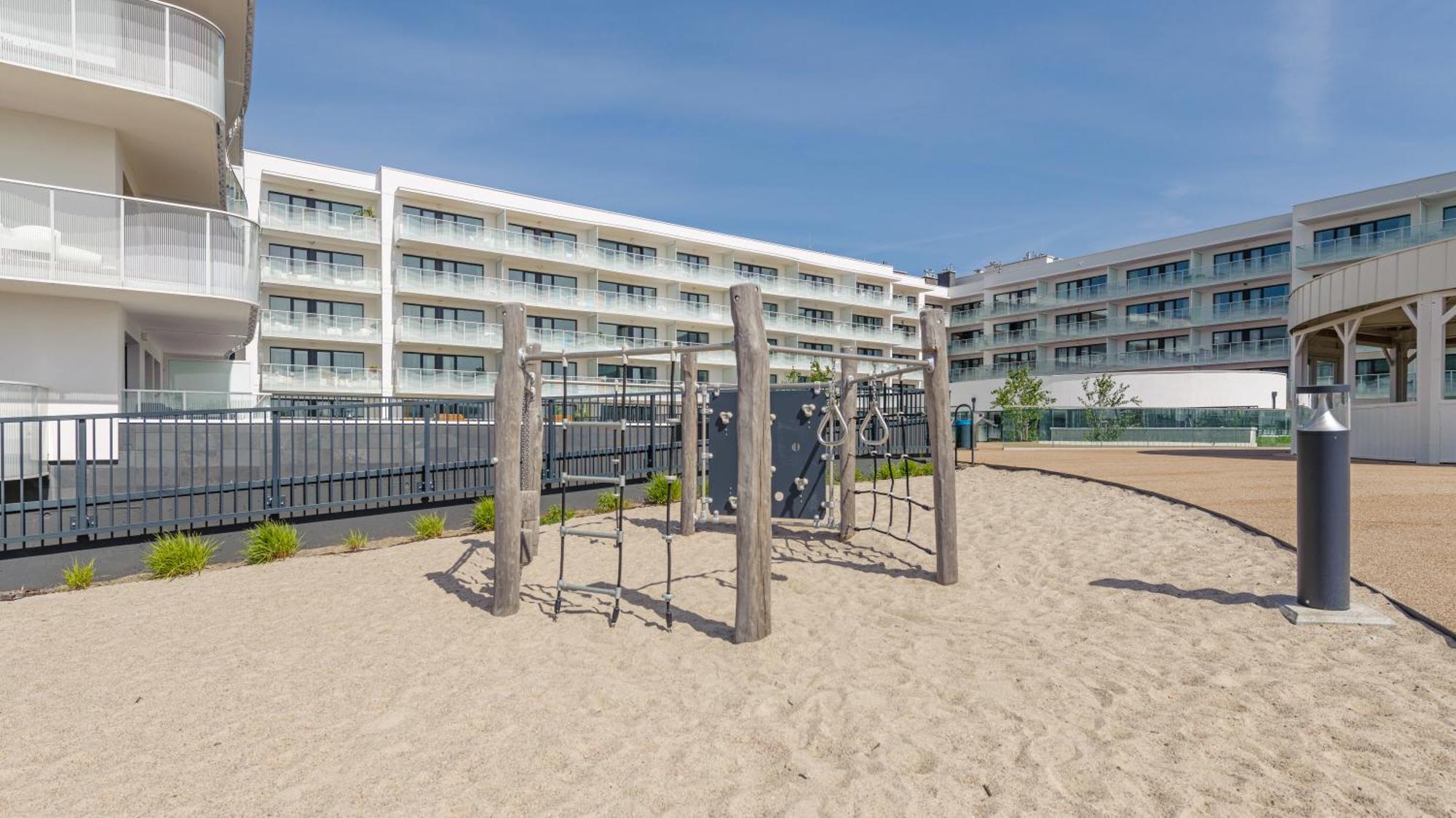 Apartament Lux Tukan B004, Polanki Aqua - Holiday City Kołobrzeg Eksteriør bilde