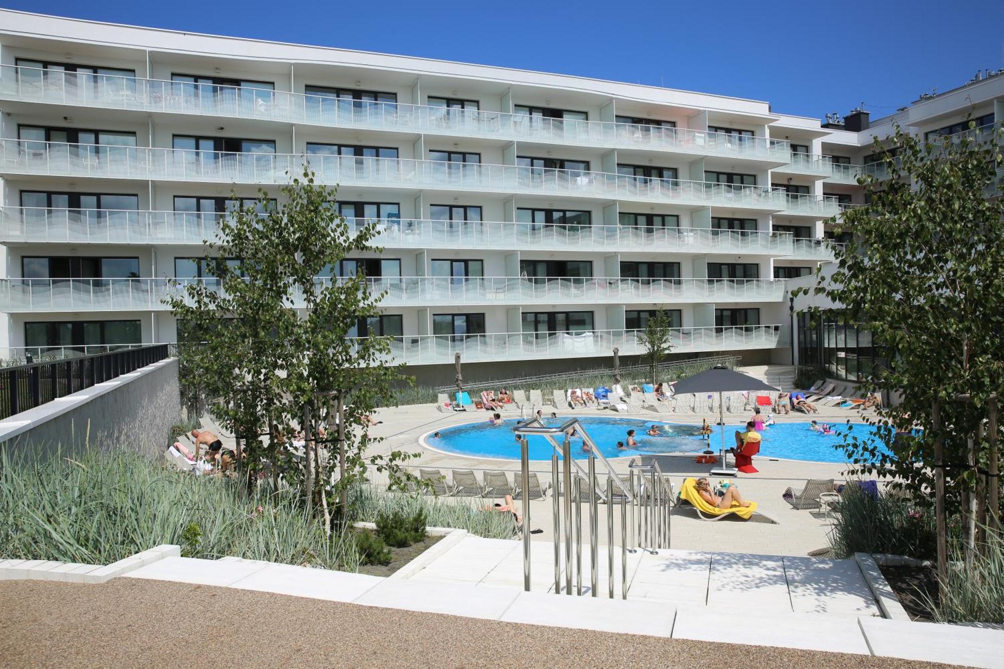 Apartament Lux Tukan B004, Polanki Aqua - Holiday City Kołobrzeg Eksteriør bilde